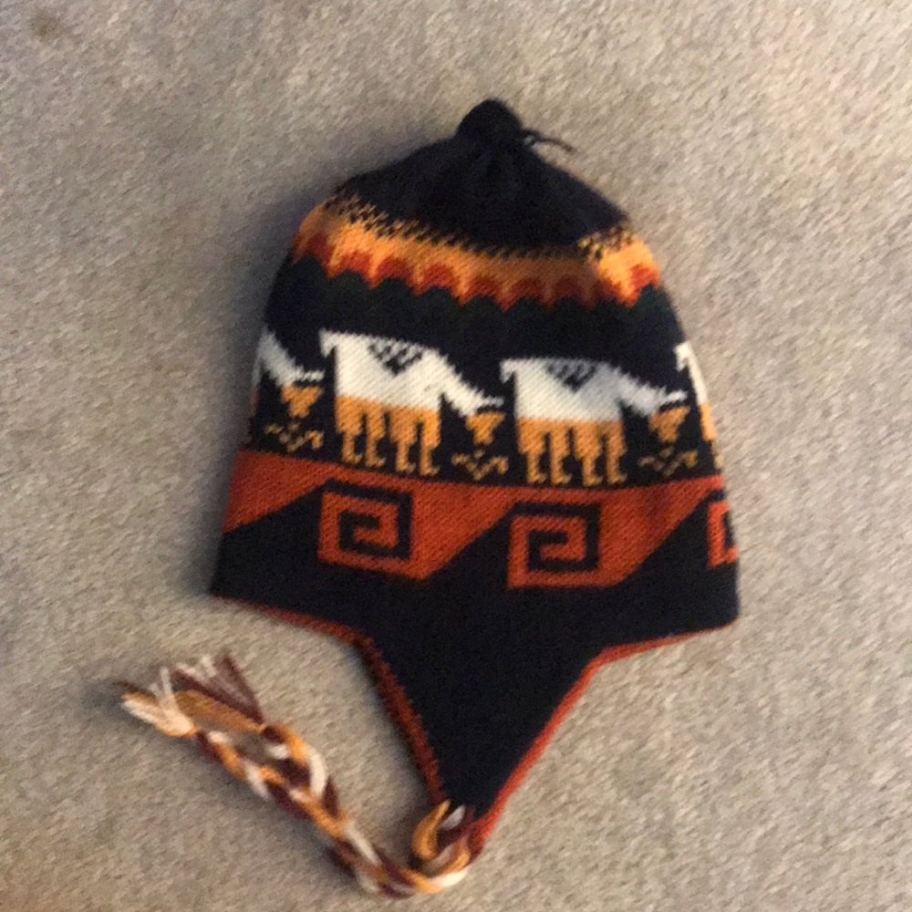 Earflap Peruvian hat !!